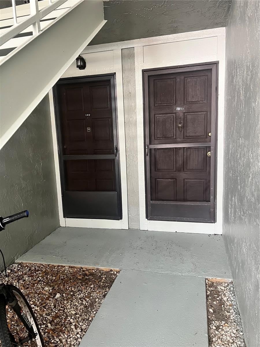 310 PALM COAST Parkway NE – photo 3