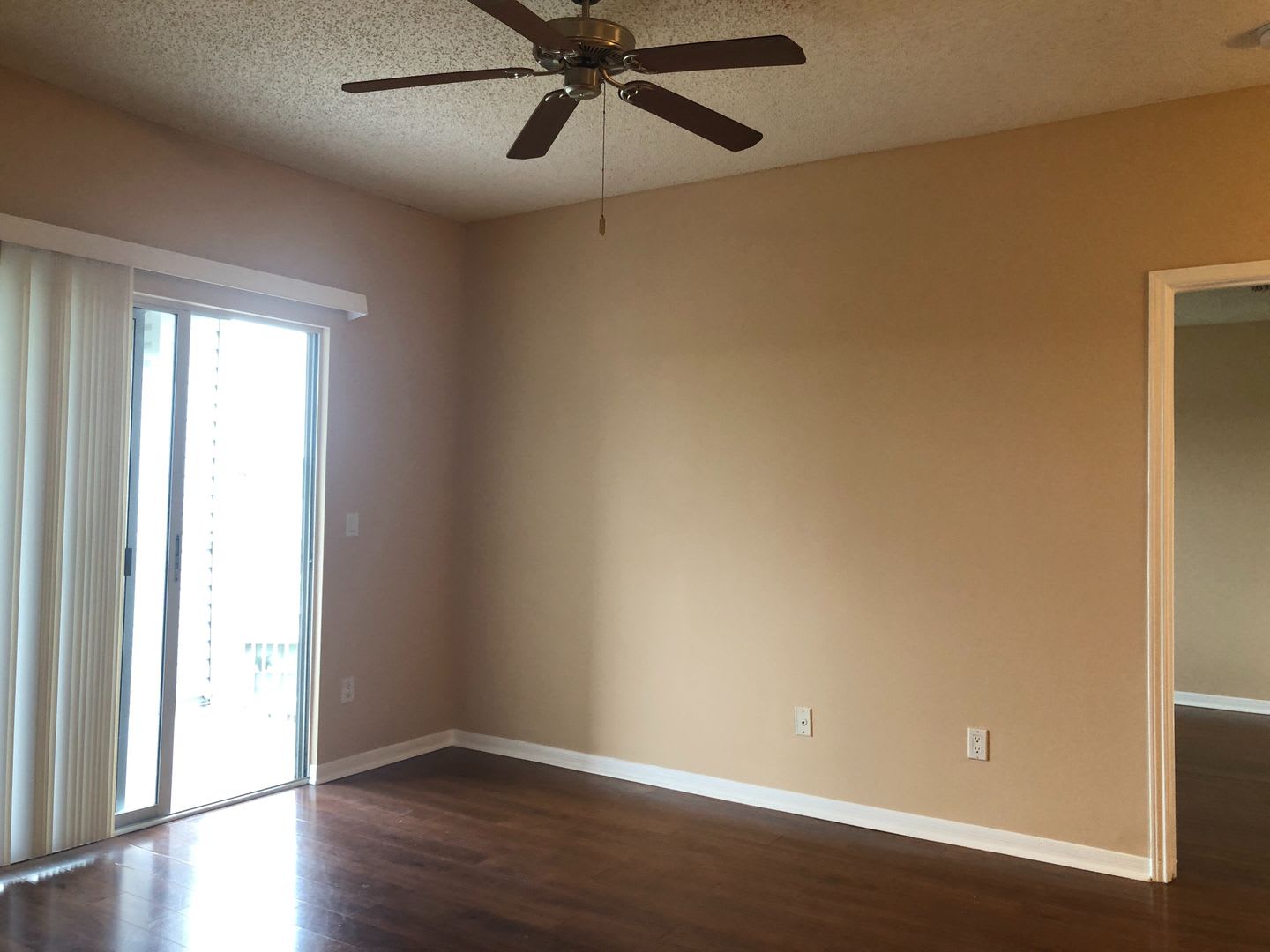 Move In Now Water View 2X2 Spacious 3Rd Floor Condo With Tranquil Water Views From Balcony Gated Regency Park At Lake Mary – photo 5