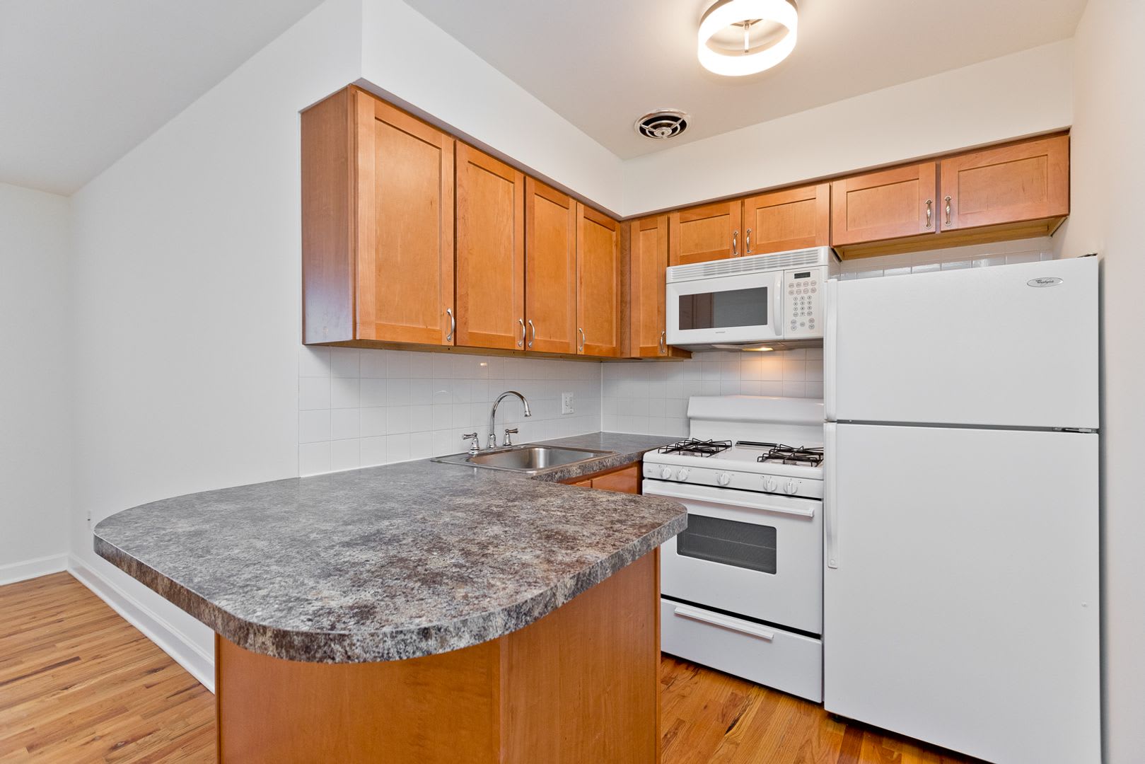 Winthrop Station Apartments – photo 1