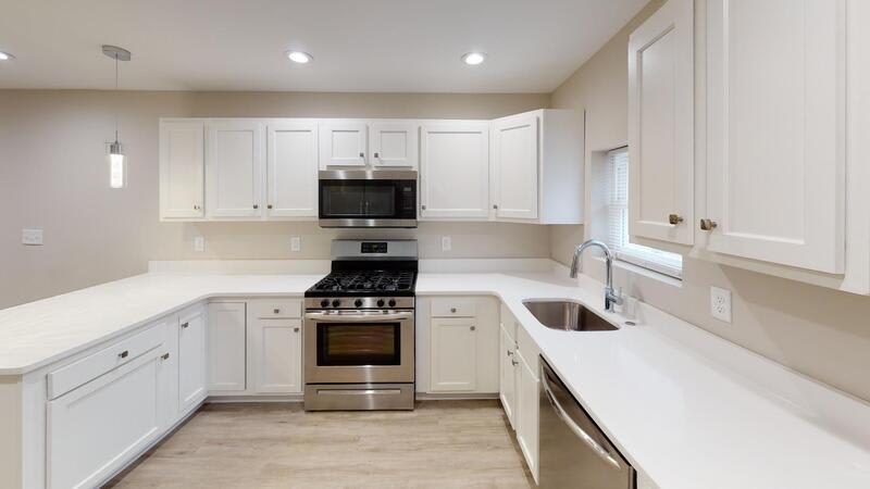 224 North Rose Street – photo 1
