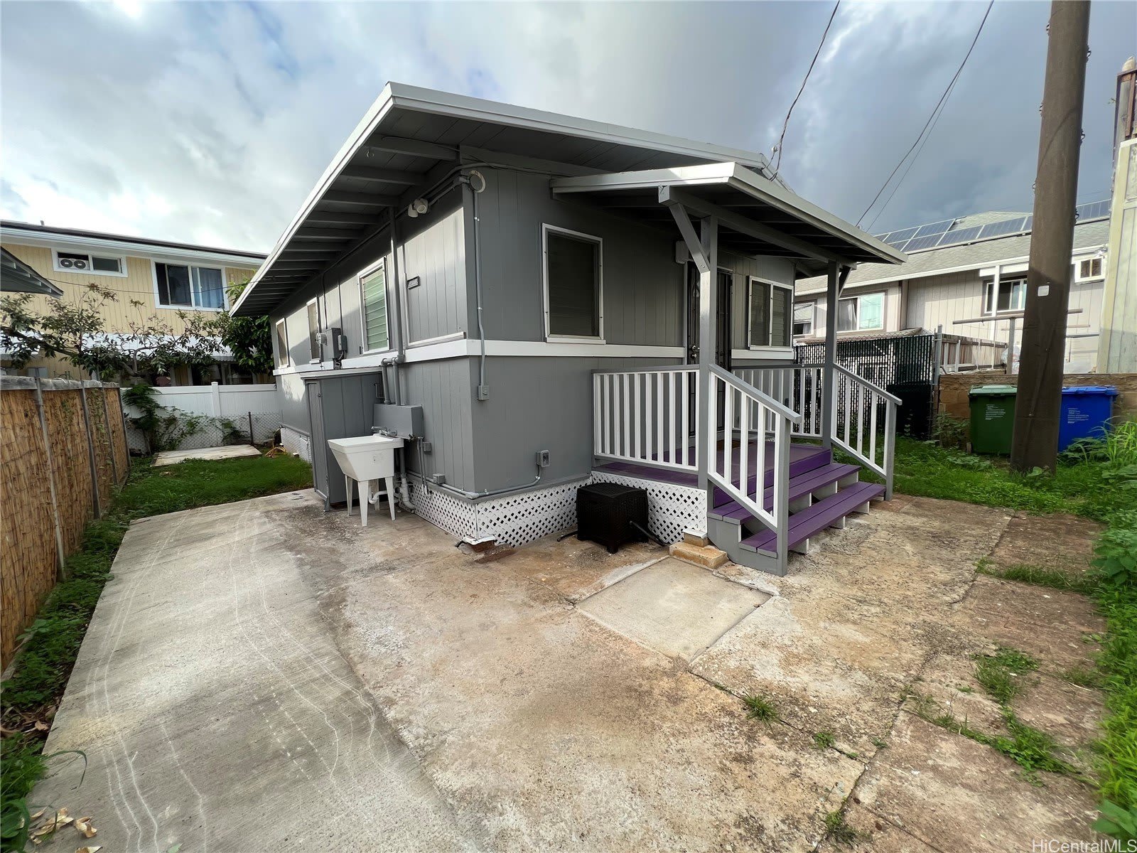 3046 Harding Avenue – photo 2