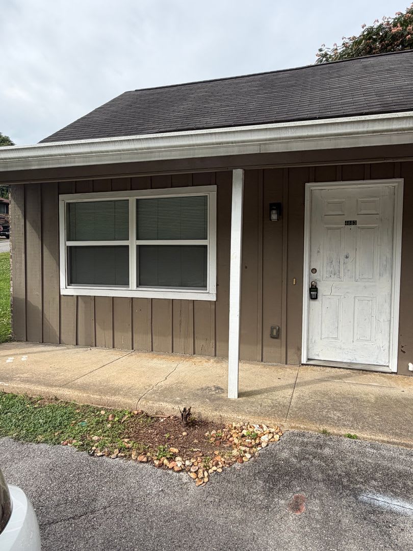 4683-4689 Cary Lane – photo 2