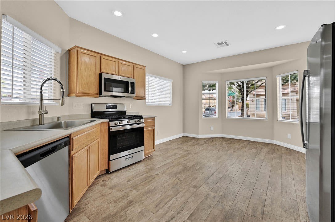 6355 Urban Creek Court – photo 5