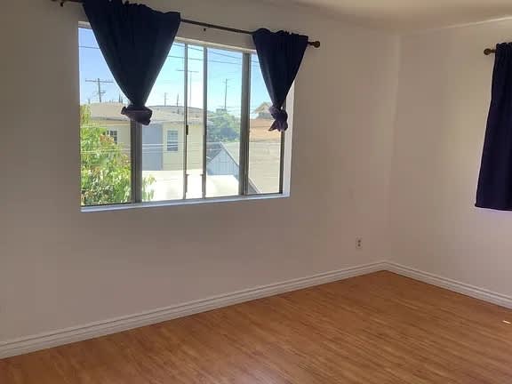 2637 Sichel St – photo 5