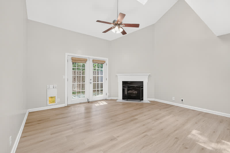 440 English Ivy Drive – photo 4