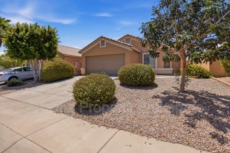 3759 W Santa Cruz Ave – photo 2