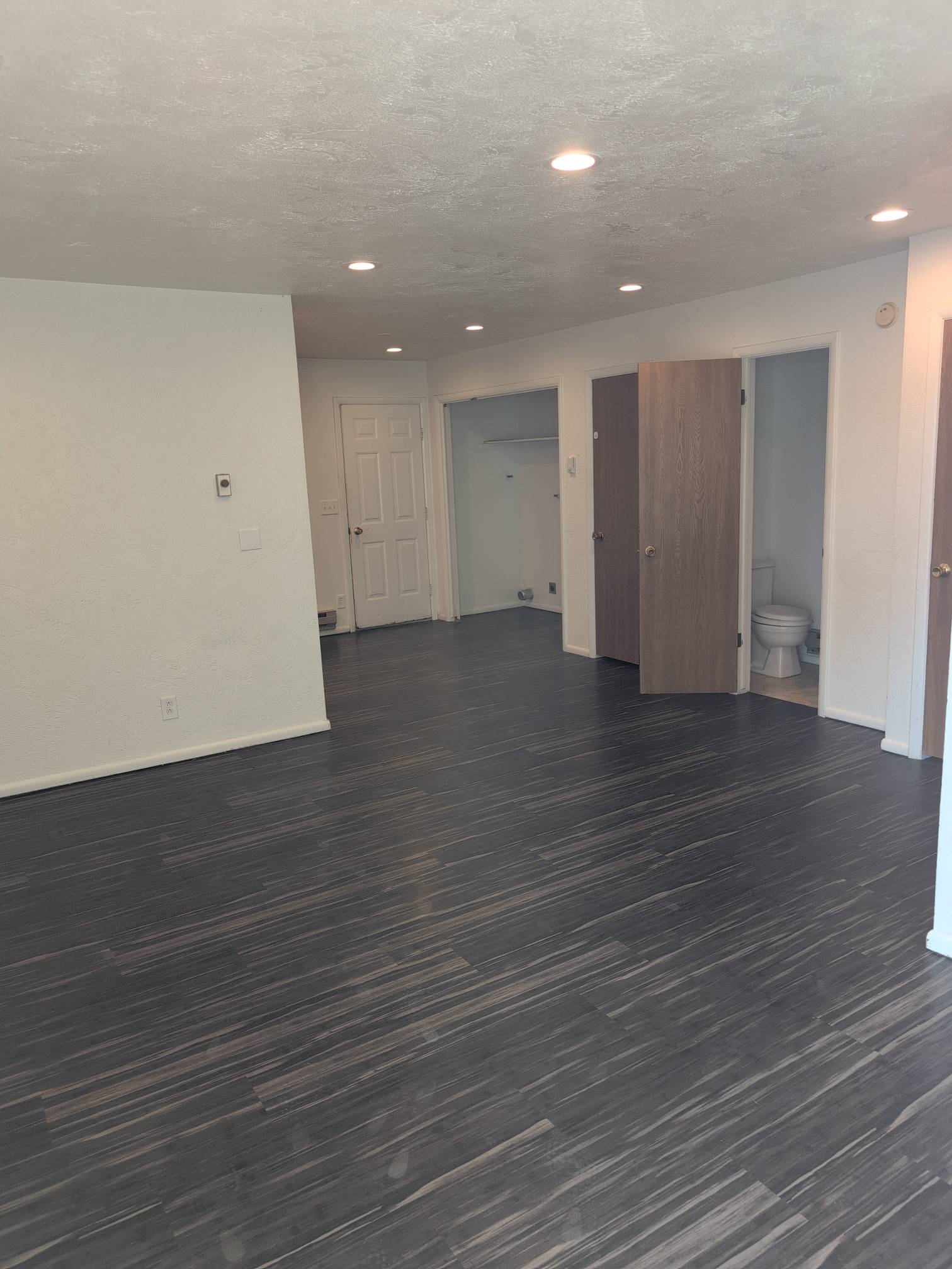 340 Moonlite Drive – photo 2
