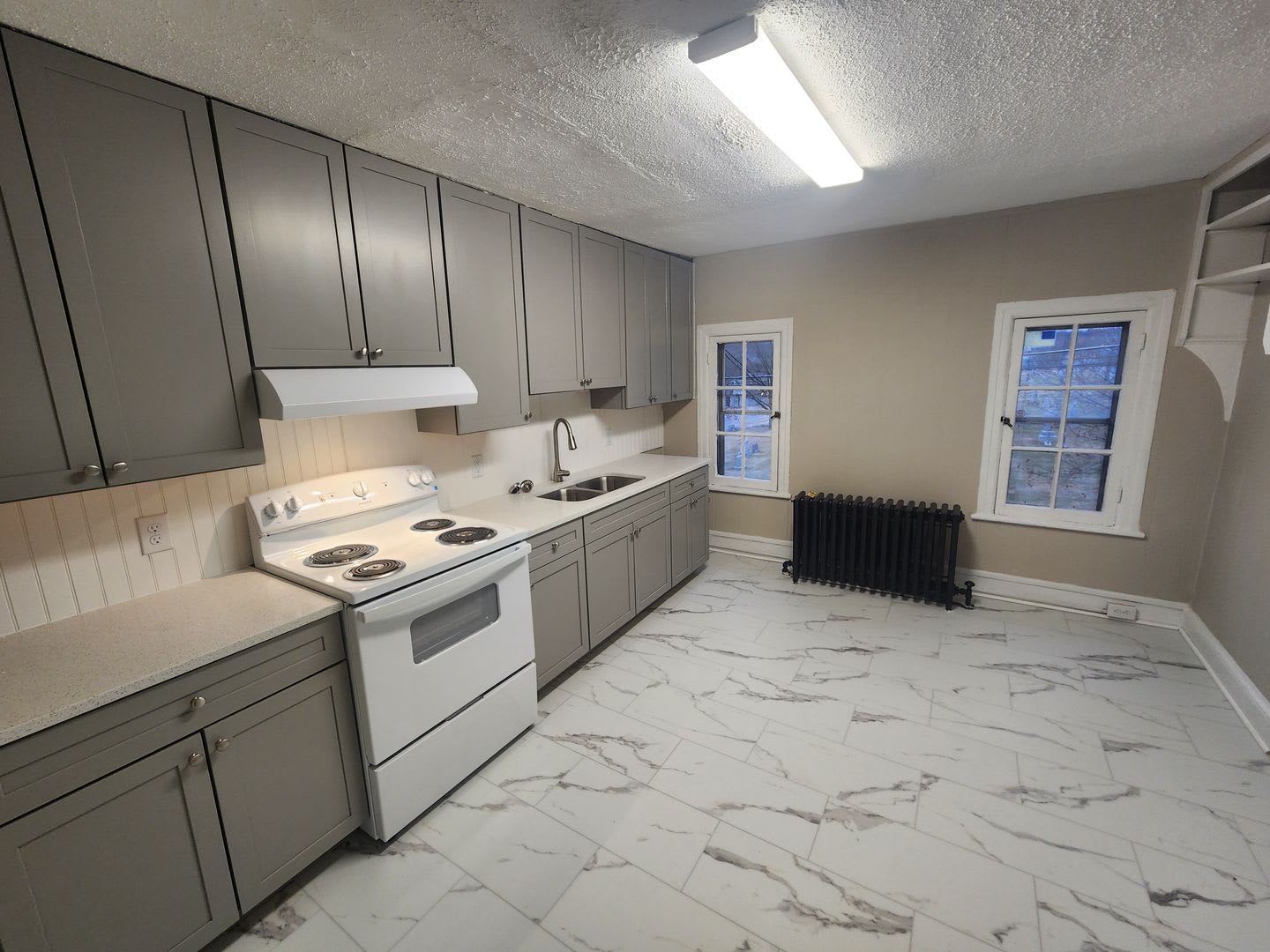 651 Lincoln Way West – photo 4