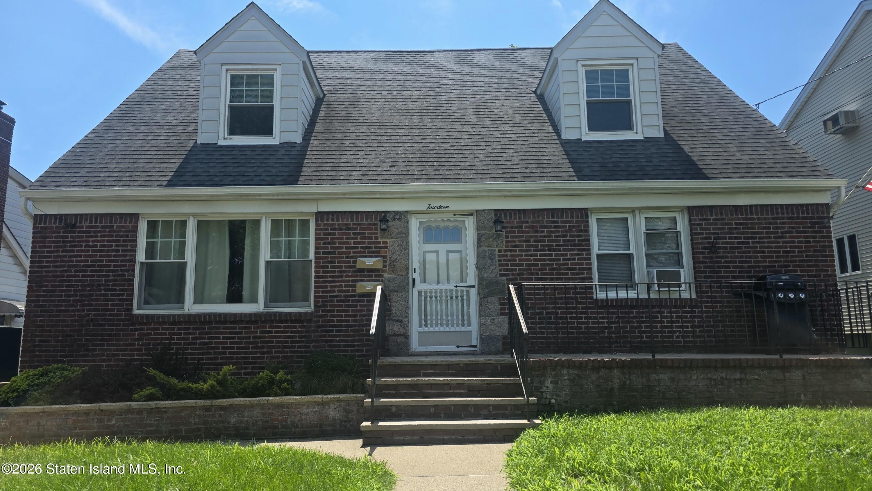 14 Atlantic Avenue – photo 1