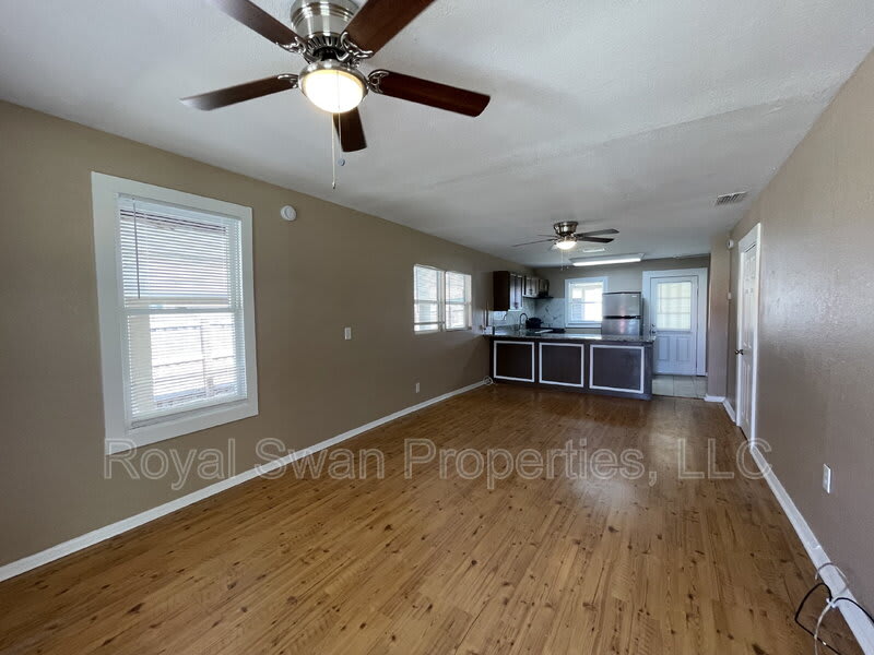 4520 Clubhouse Road – photo 2