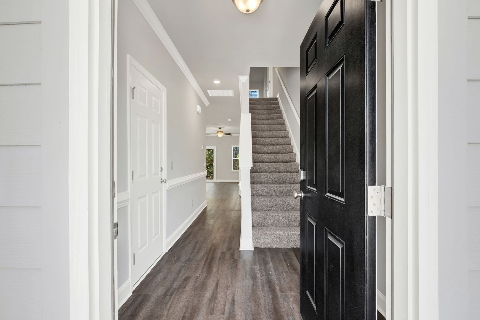 New Rental Now Available! – photo 4