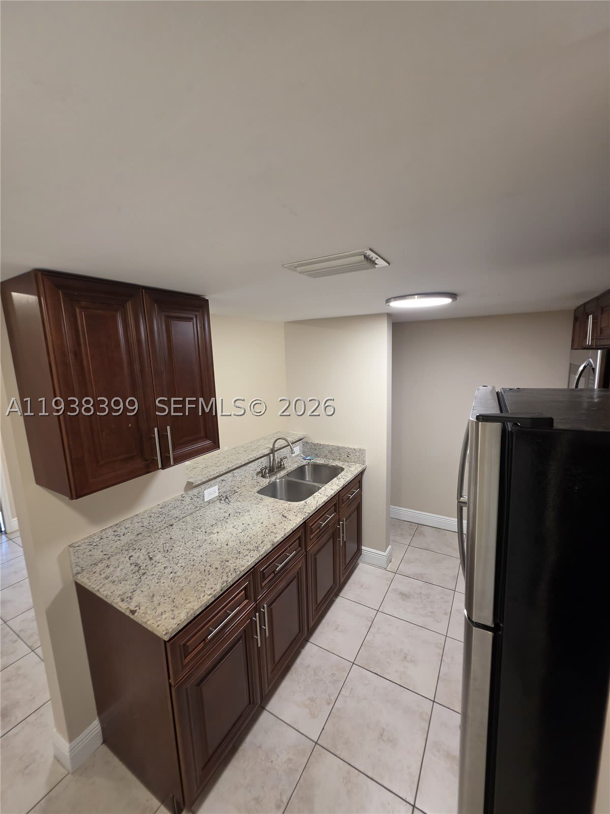 1990 Nw 4Th Ct – photo 4
