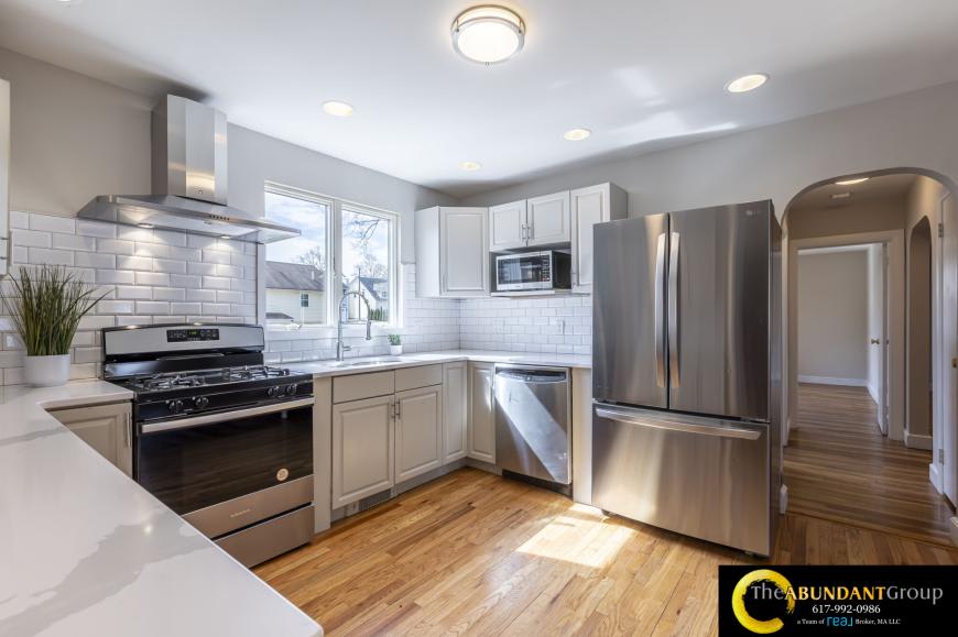 270 Cross St – photo 5