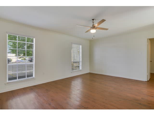 Parc at Mid City – photo 4