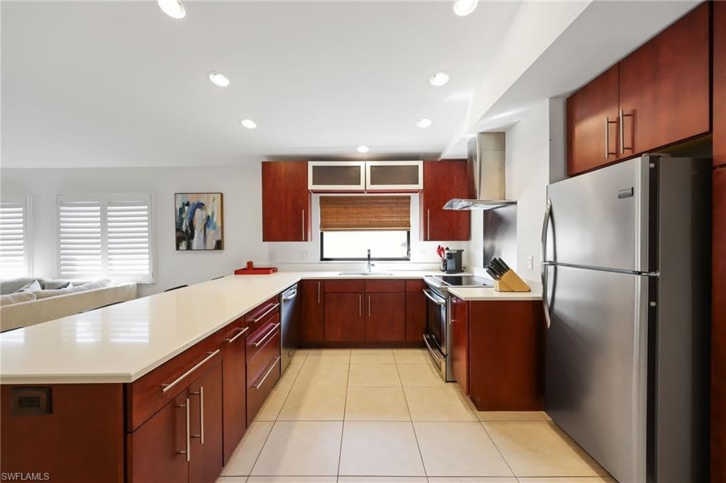 648 96th Ave N – photo 5