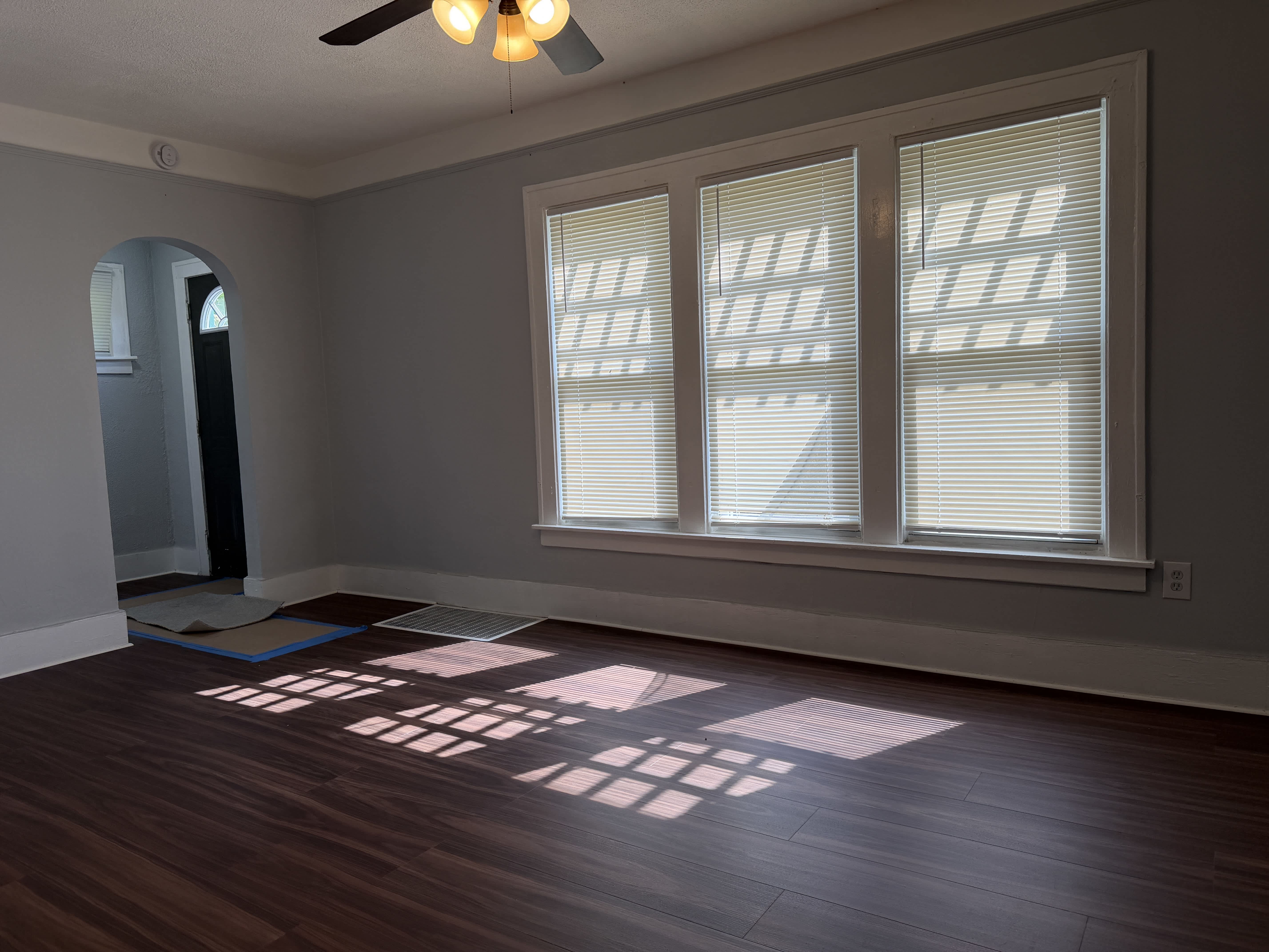 107 N Sanford St – photo 3
