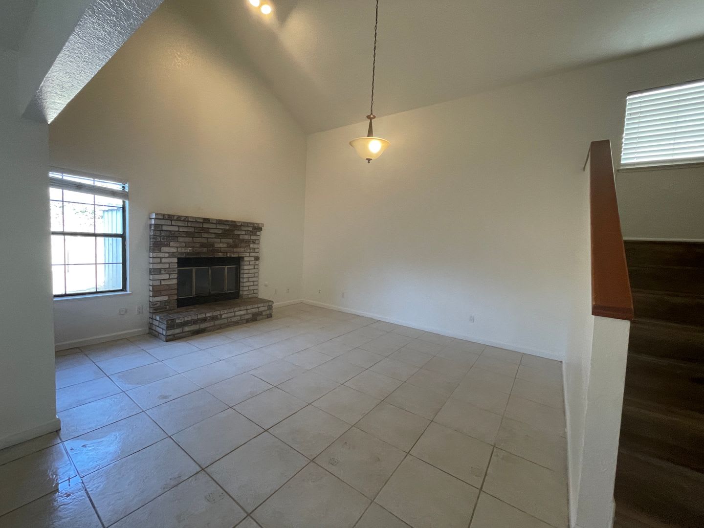 Cul de sac location. Walking distance to CSU Stanislaus – photo 4
