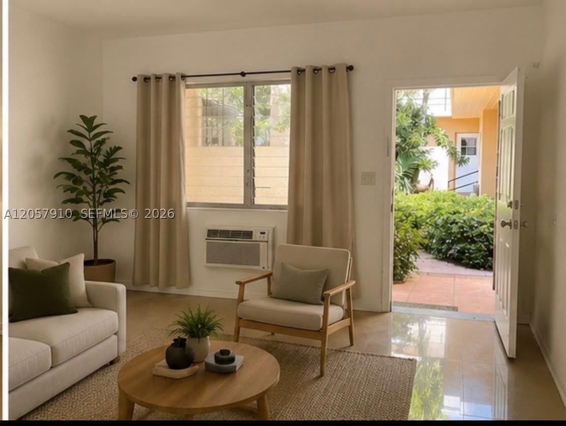 7333 Byron Ave – photo 1