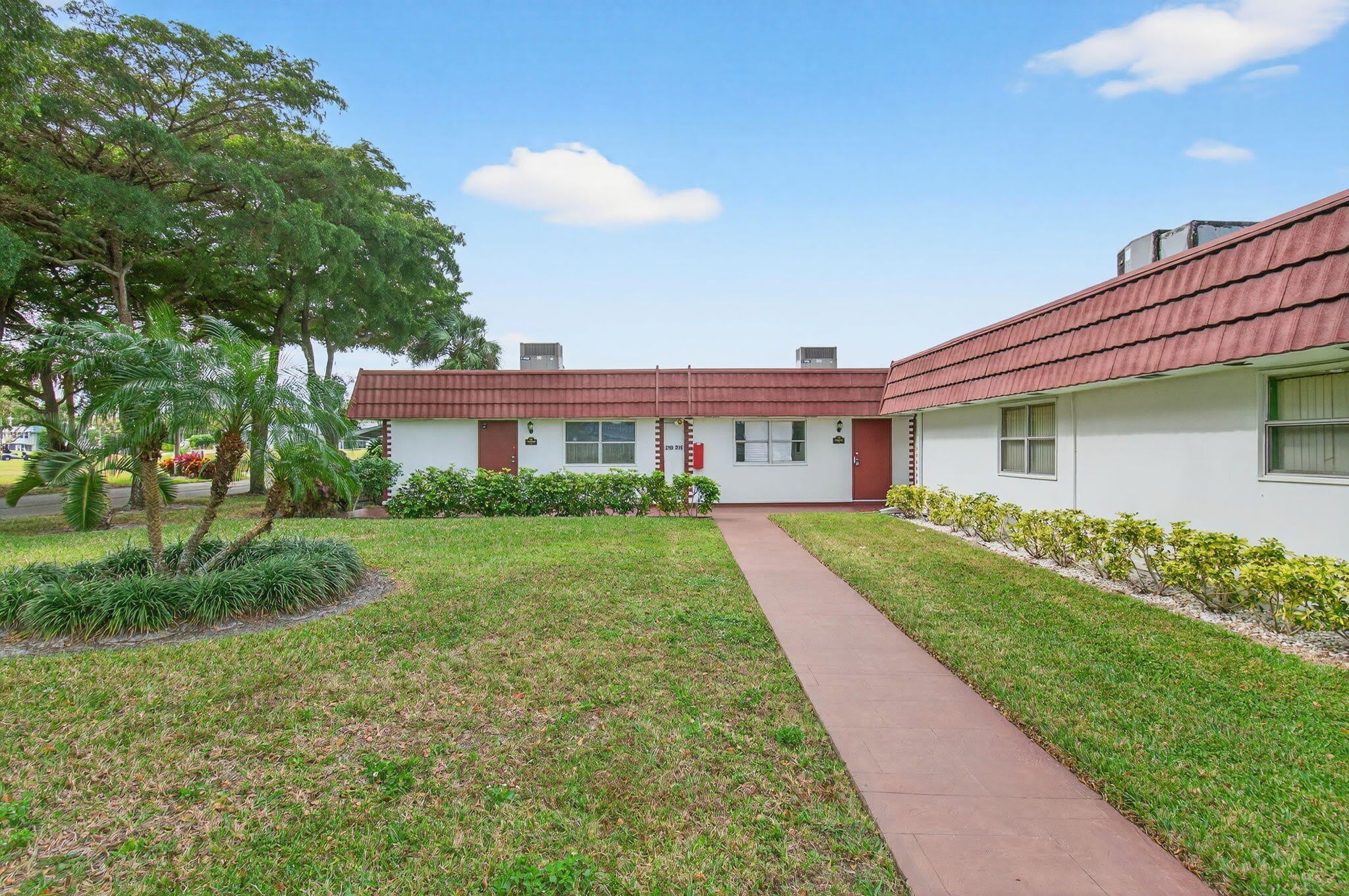 213 Waterford I – photo 2