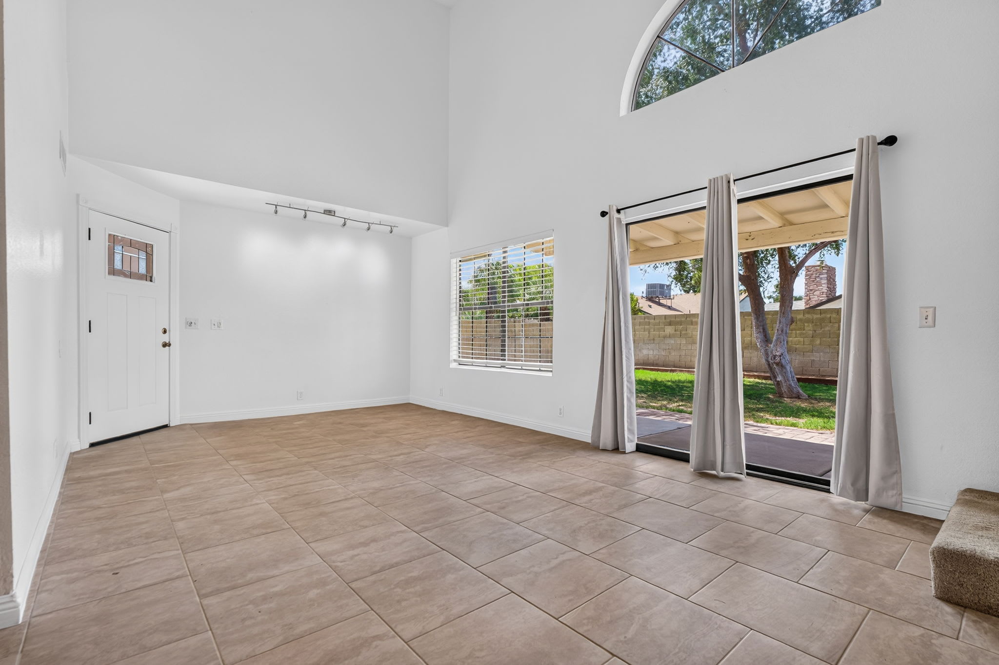 3713 W Tierra Buena Ln – photo 5