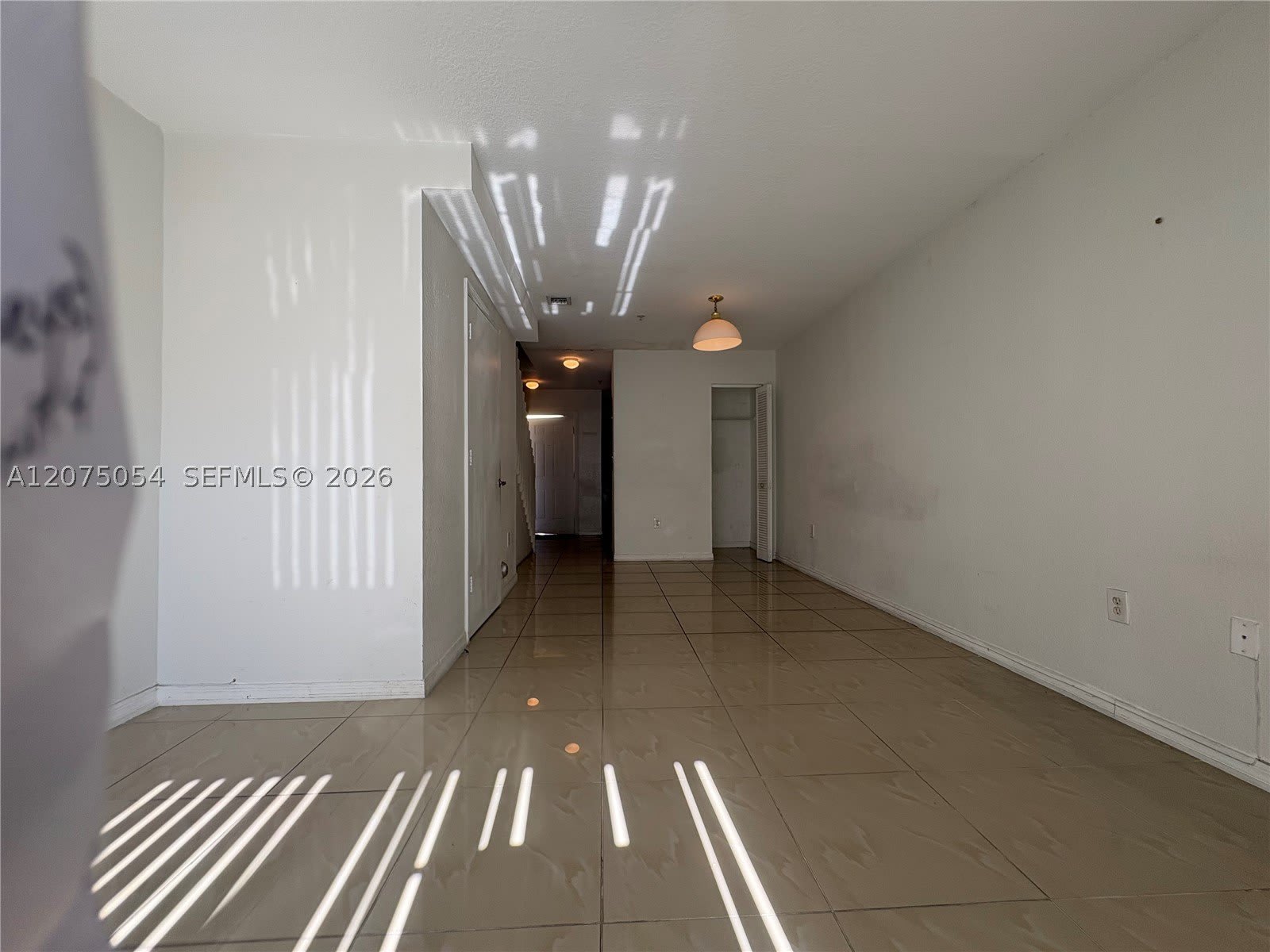 2064 NE 167th St – photo 4
