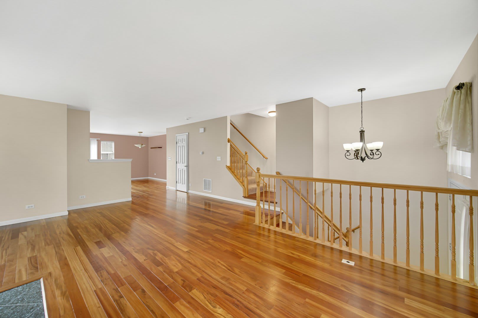62 E Clare Court – photo 4