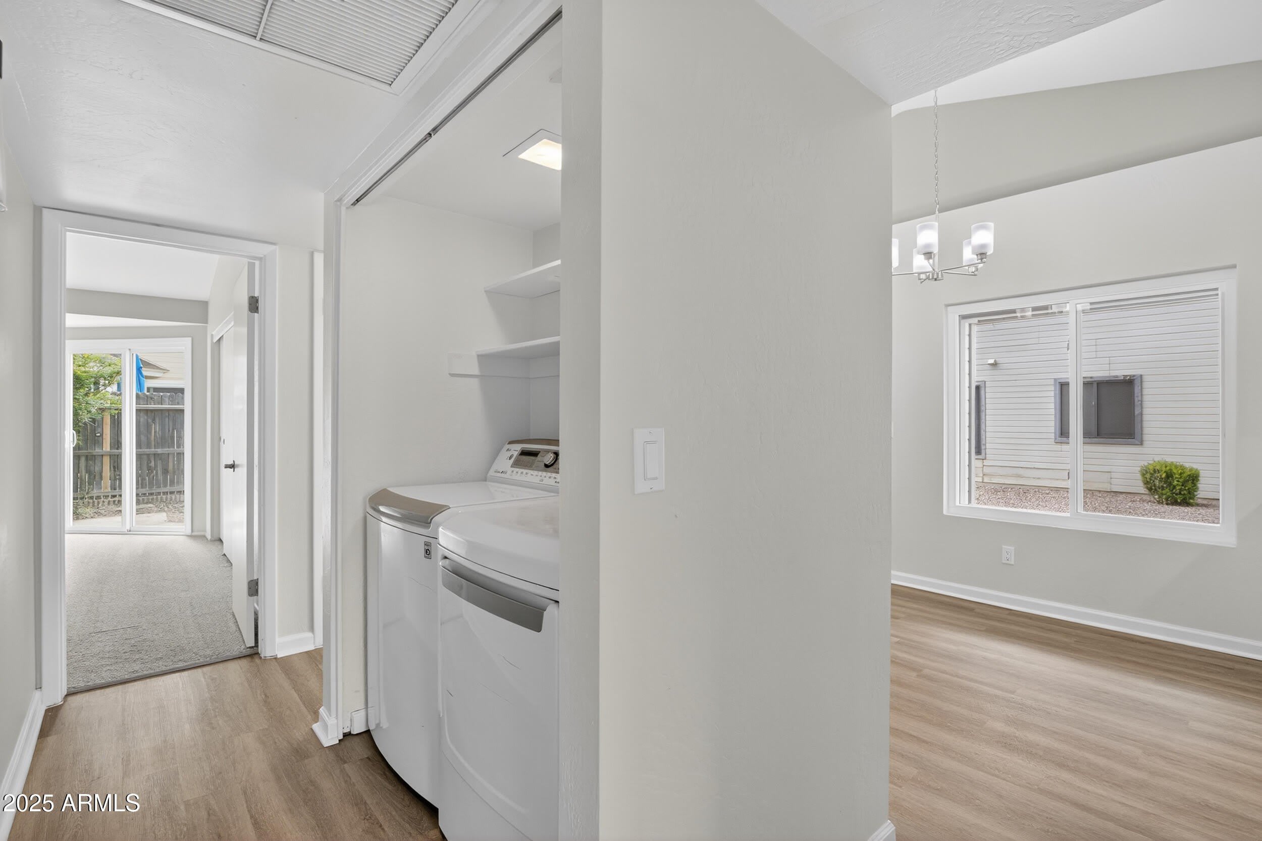 2455 E BROADWAY Road – photo 3