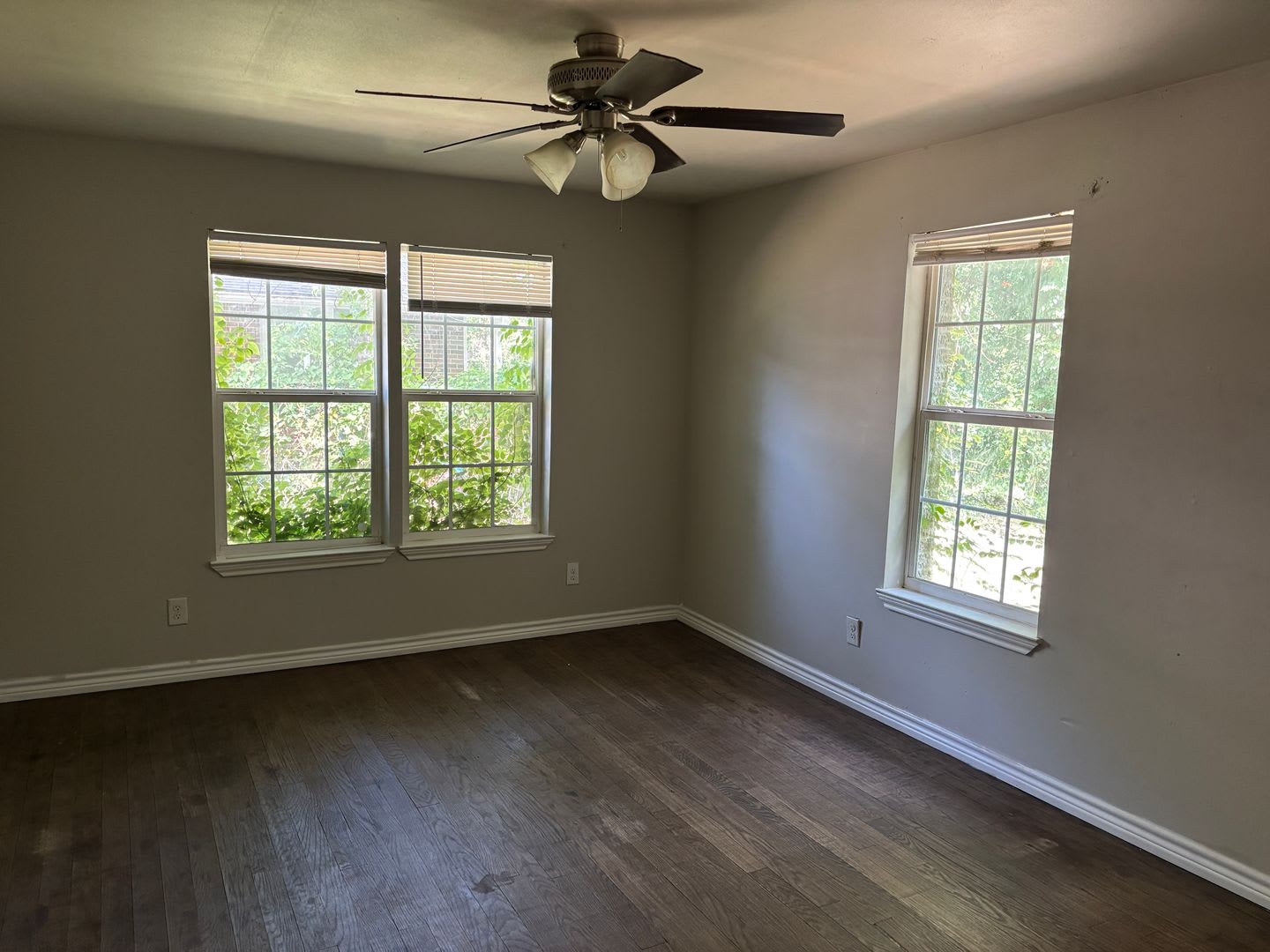 4/2 in Convenient Denison Location Near Morton! – photo 5