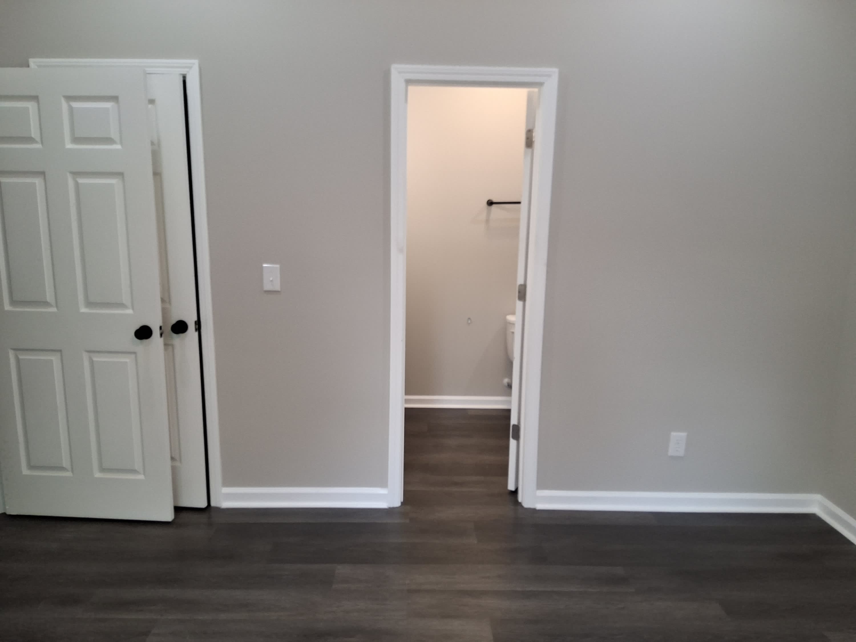 3500 Grand Street – photo 2