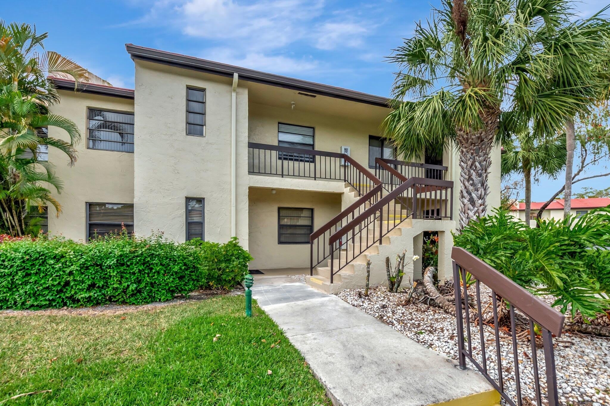 21214 Lago Circle – photo 3