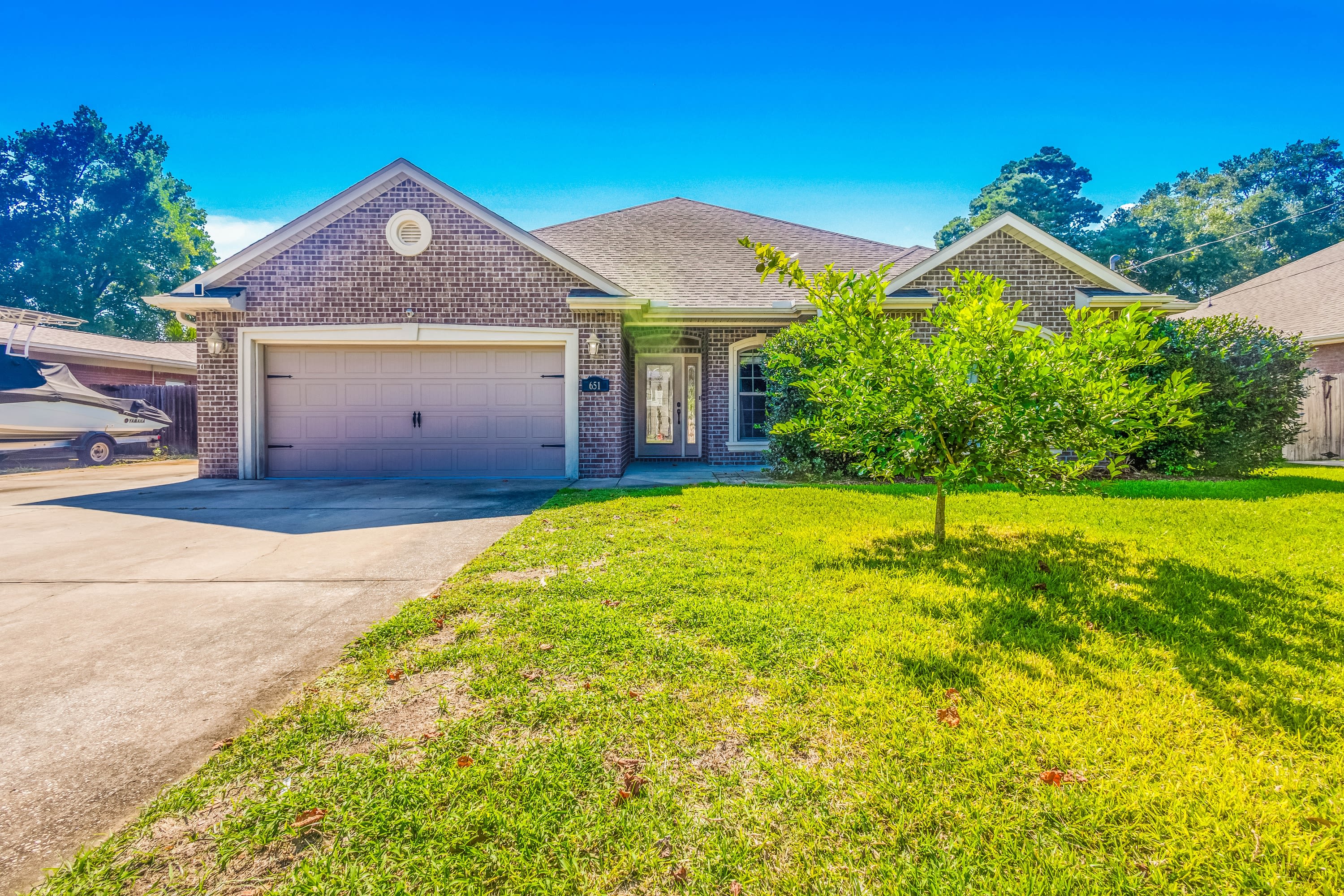 651 Powell Drive Northeast – photo 1
