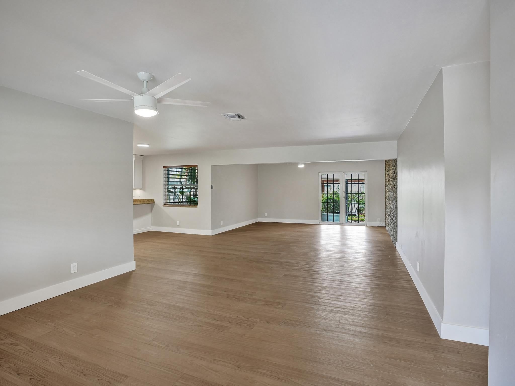 4440 NE 17th Terrace – photo 5