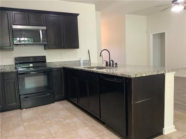 11112 REGENCY Avenue – photo 4