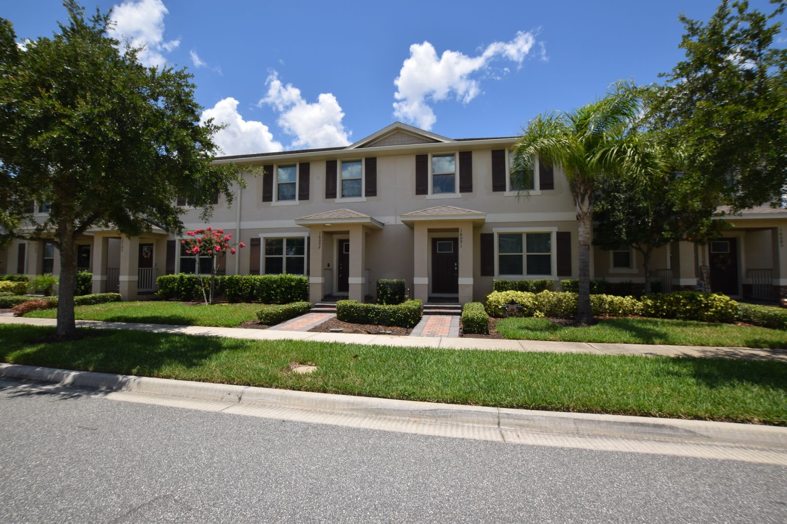 3 Bedroom, 2 Baths Single Family Home For Rent at 16097 Pebble Bluff Loop Winter Garden, Fl. 34787. – photo 1