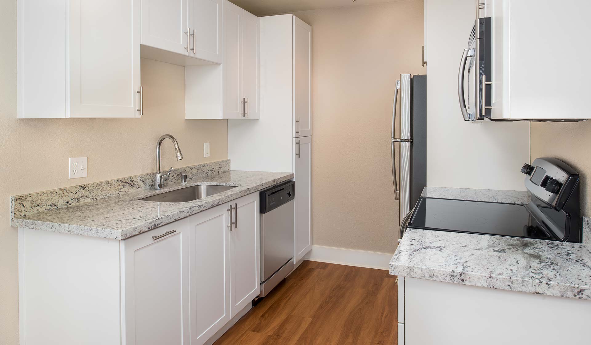 Pacifica Park Apartments – photo 3