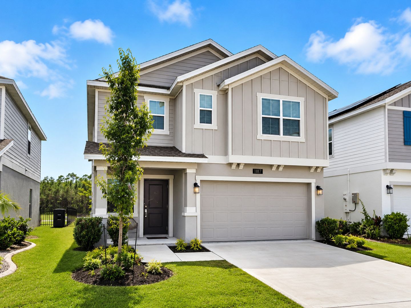 Spacious 5Bedrooms 3Baths Family Friendly Home In Sought After Lpga – photo 1