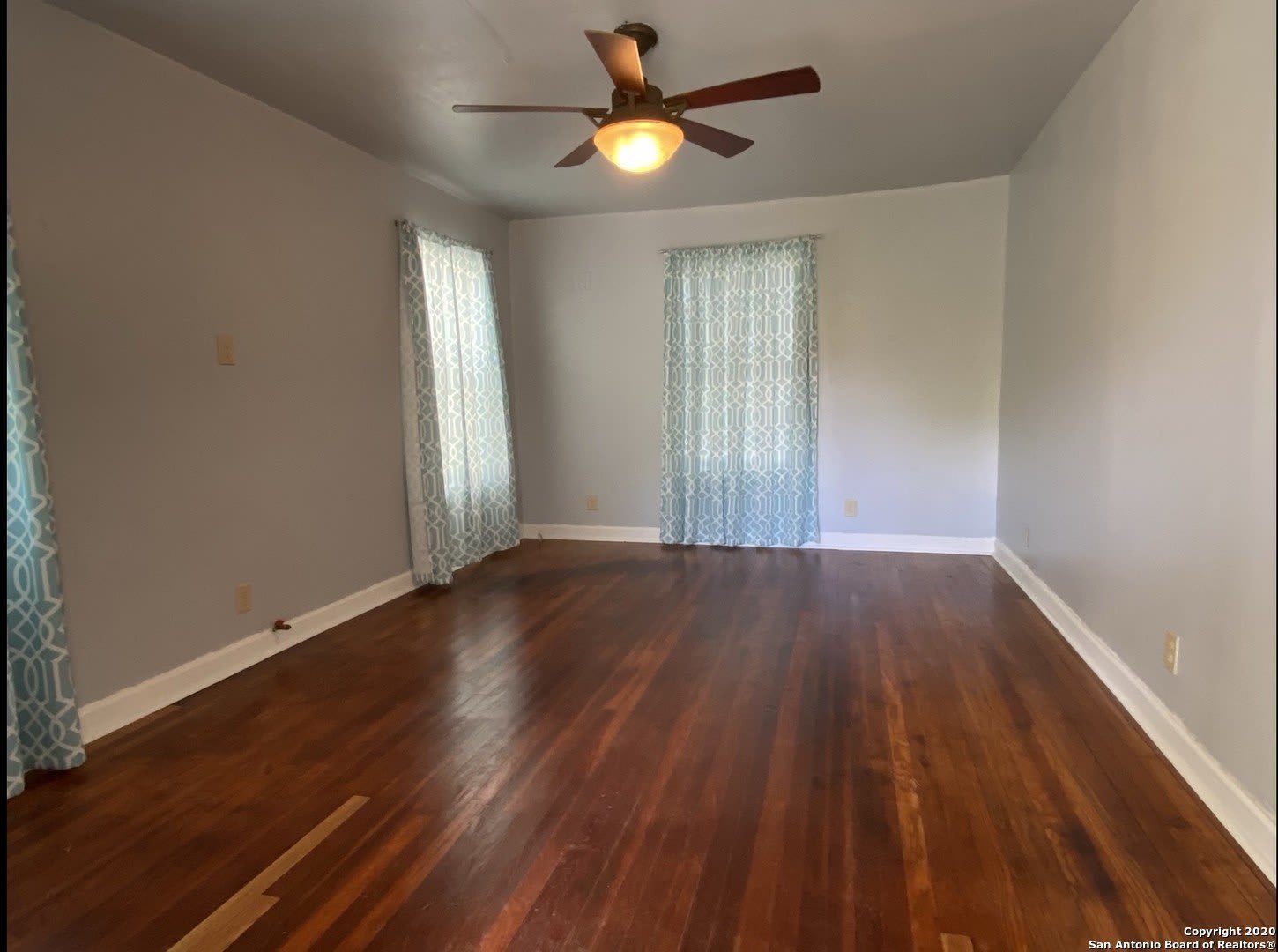 1130 Sims Ave – photo 3