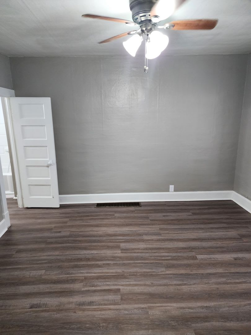 Two unit duplex – photo 2