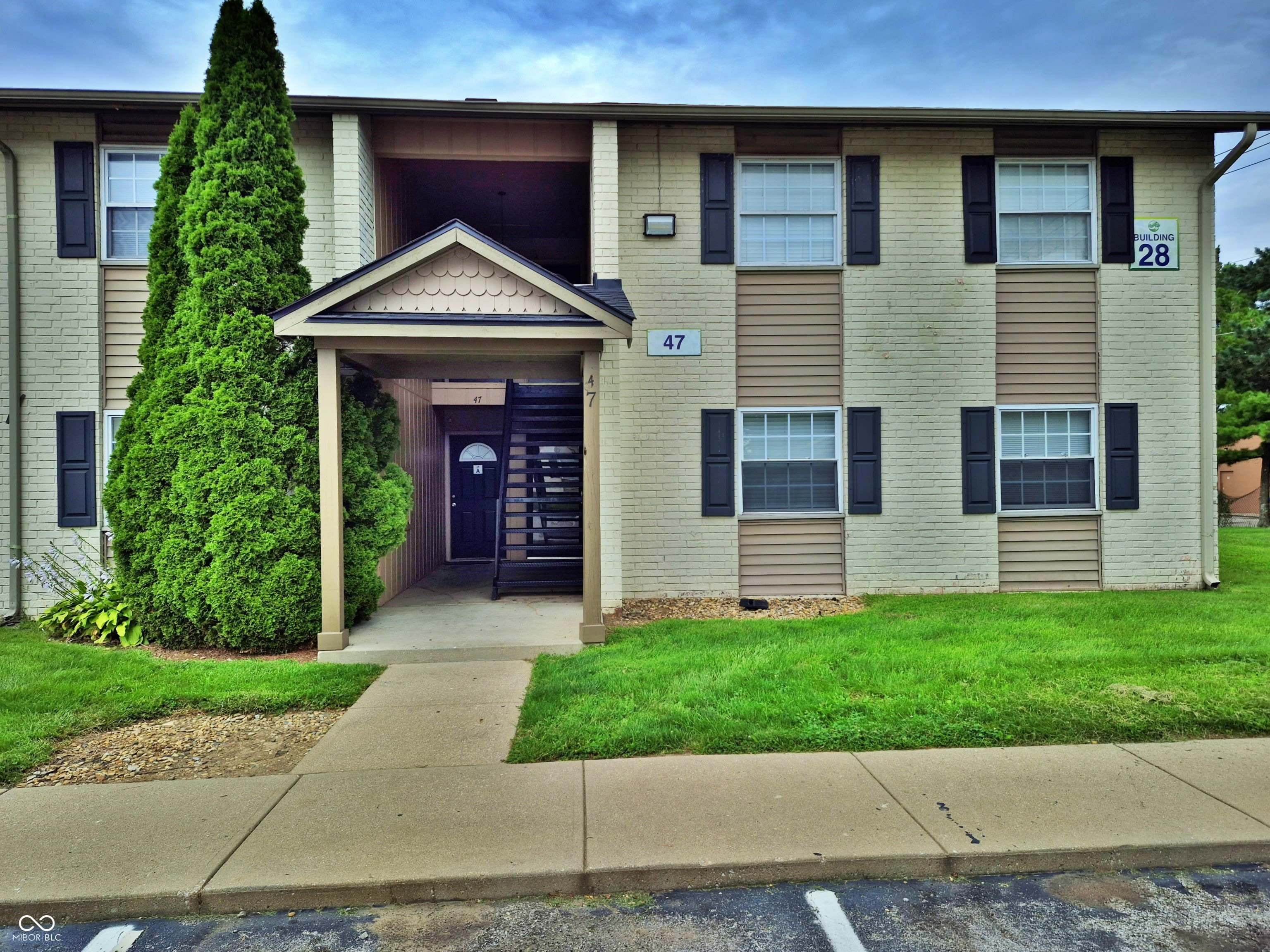 47 Port Sylvia Drive – photo 1