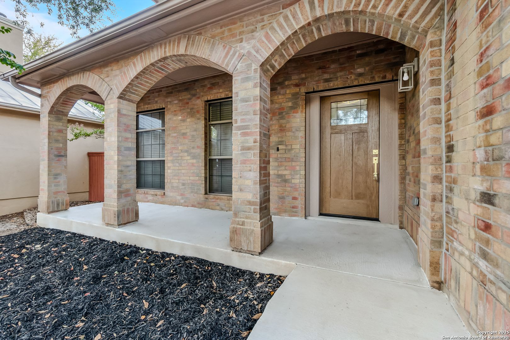 3Bed/2.5 Bath House Ready for Rent! – photo 2