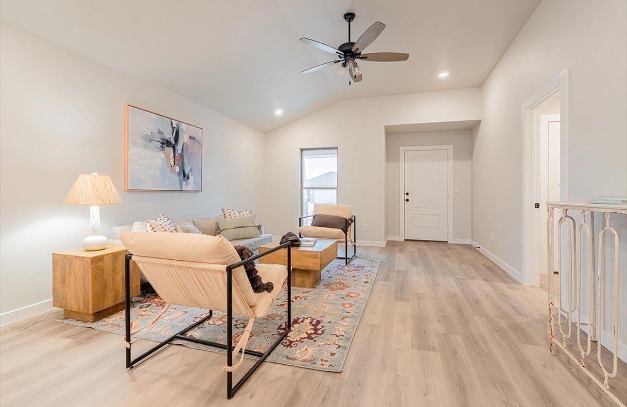 5552 Auburn Street – photo 2
