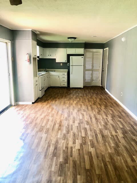 2661 Green Tee Road – photo 3