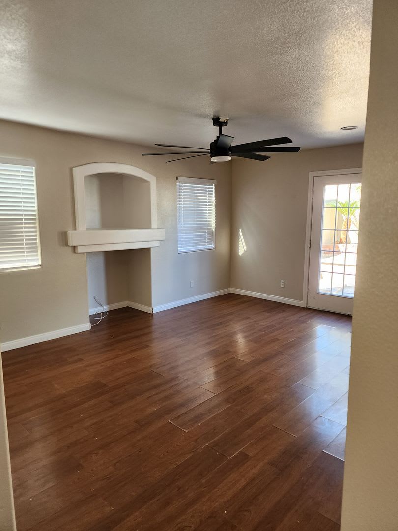 4 Bedroom, 3 bath, RV parking Separate yard home – photo 5