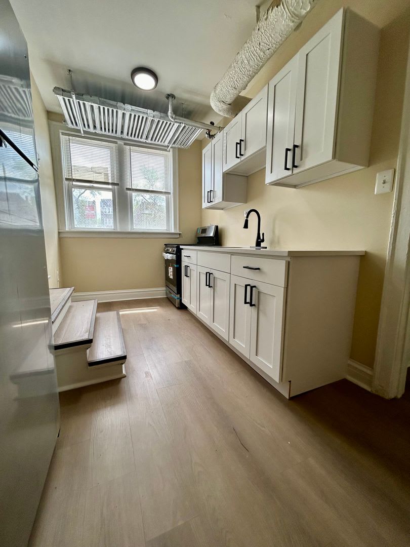 4055 West School St. – photo 4