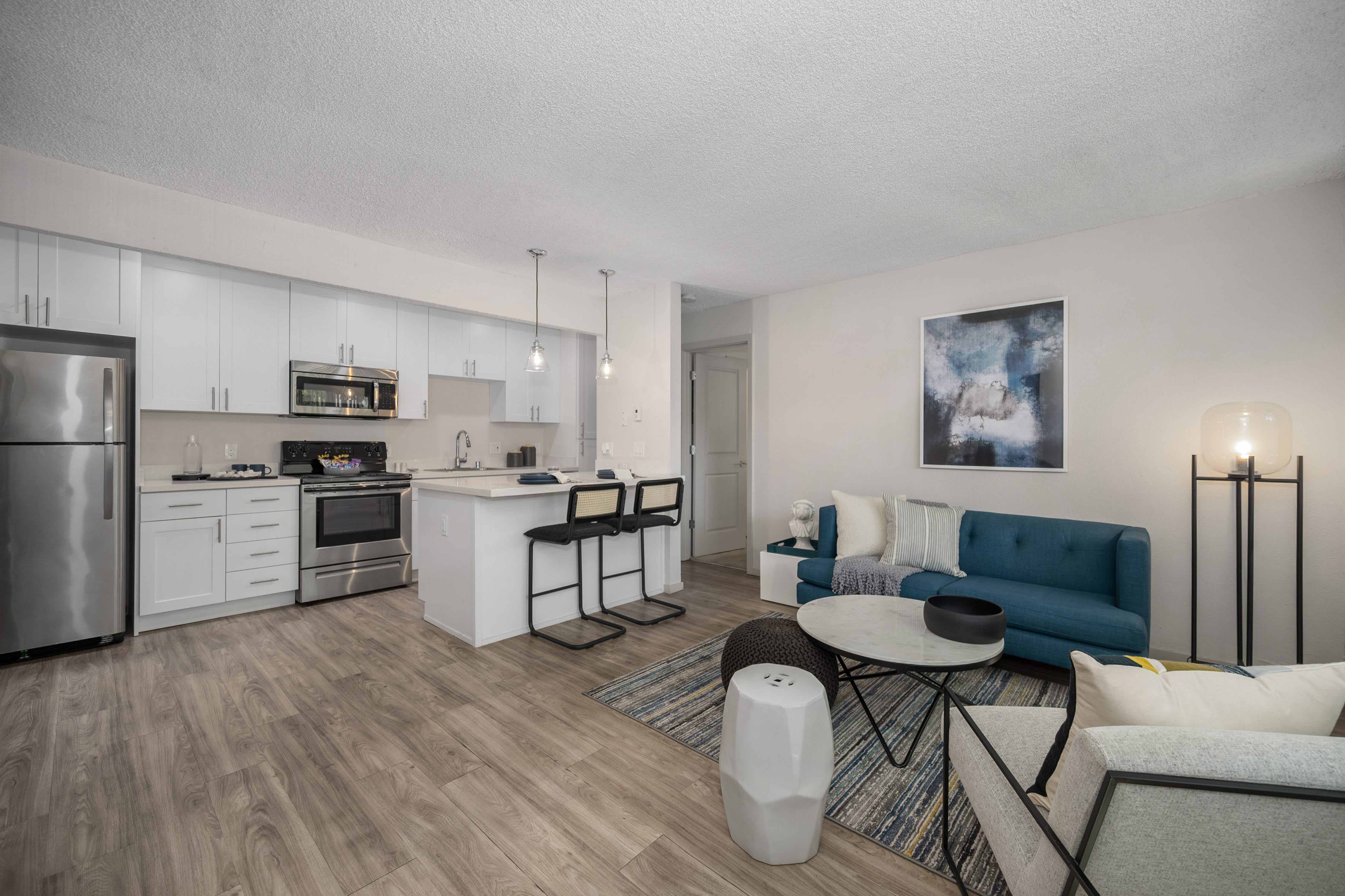 Pinecrest Apartments – photo 1