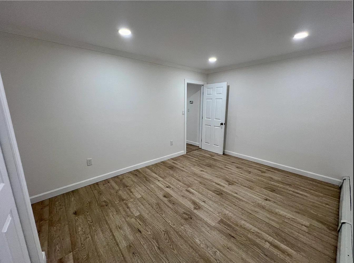 16 John St – photo 5