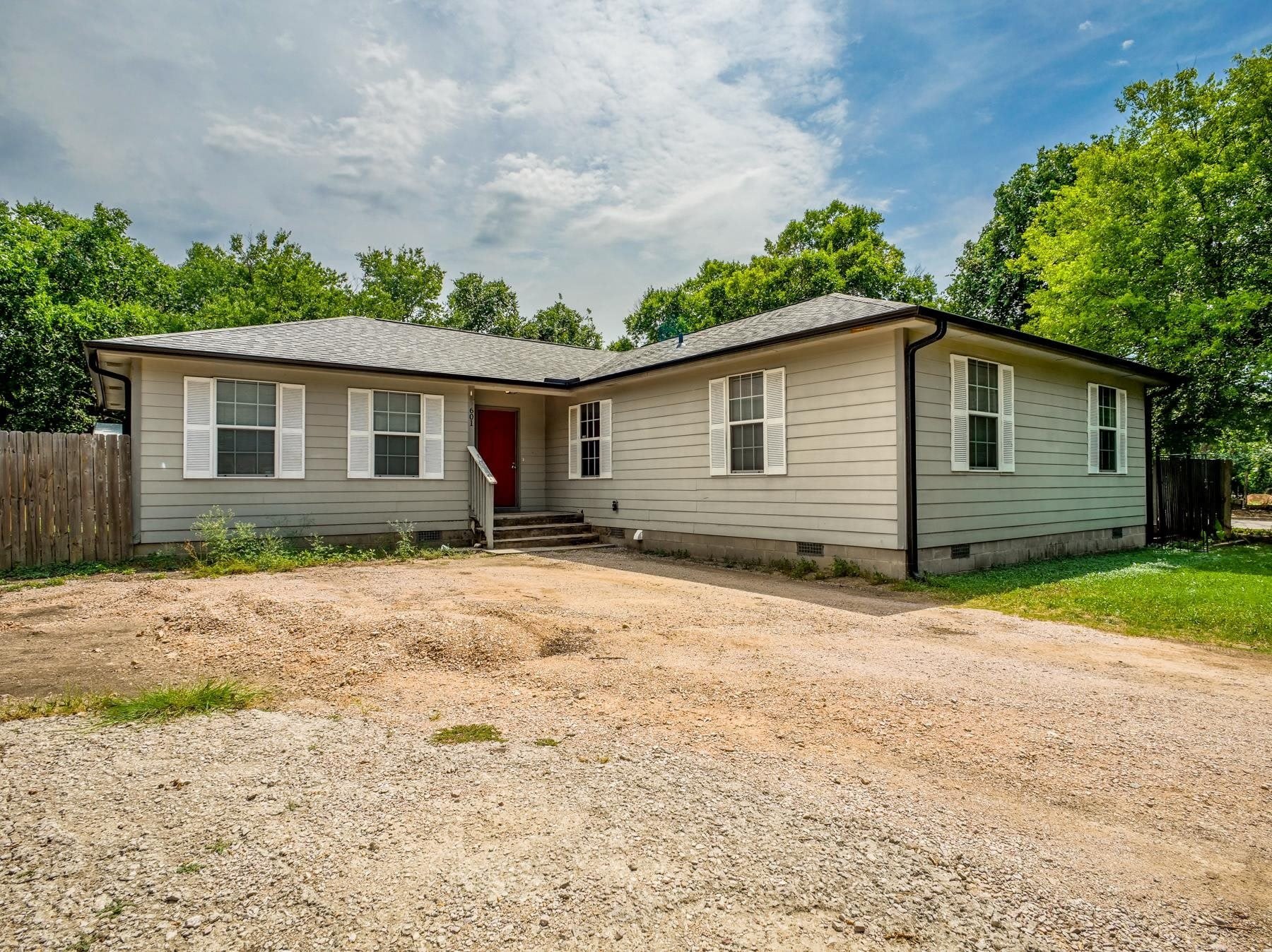 601 E Marble – photo 4