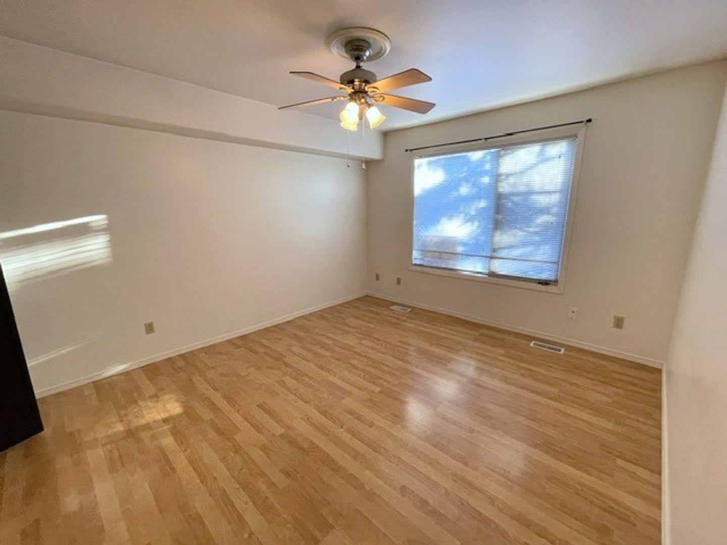 Beautiful Two Bedroom Condo in South Anchorage – photo 2