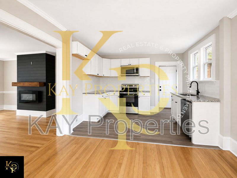 817 Marigold St – photo 3
