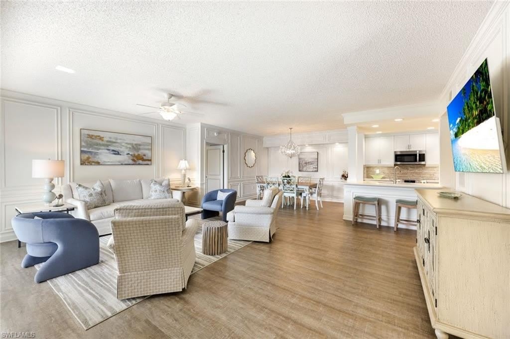 797 Willowbrook Dr – photo 2